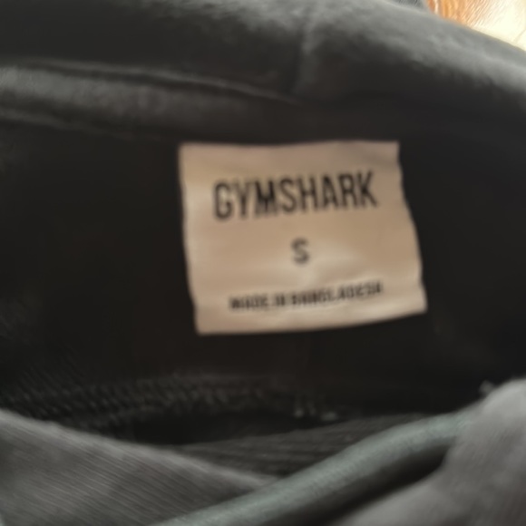 Gymshark Cropped Hoodie - Picture 2 of 3